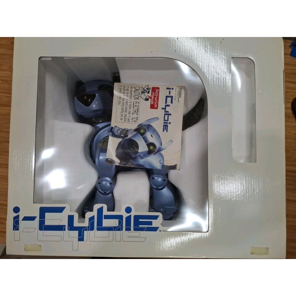 i-Cybie RC Blue Robot Dog by Tiger Electronics 2001 Hasbro